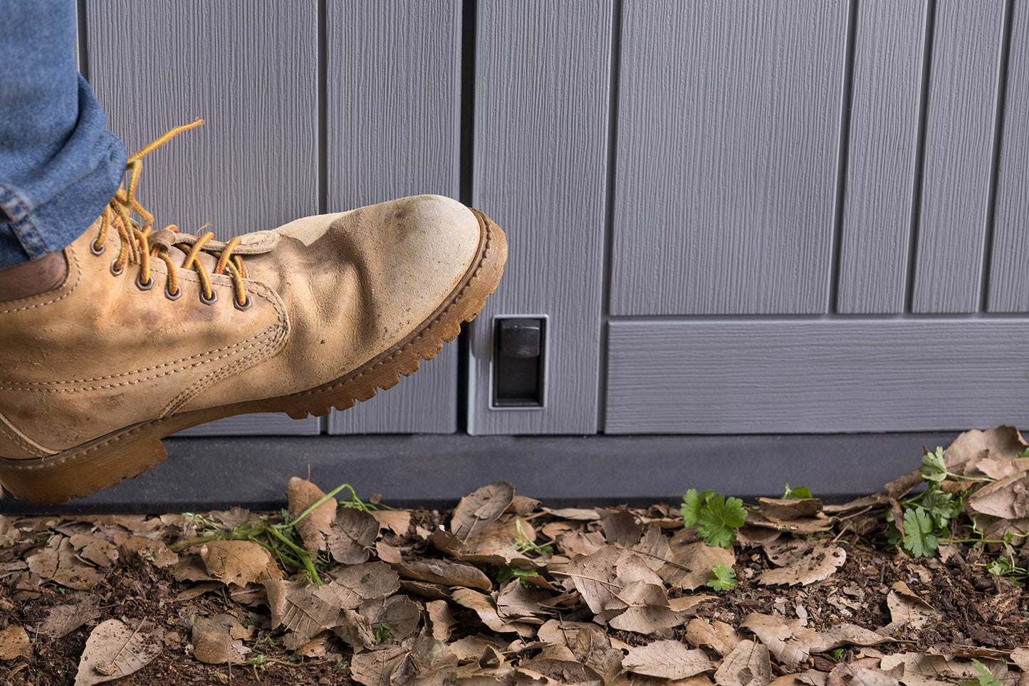 Keter Store It Out Nova Outdoor Garden Furniture Storage Shed Light Grey with Dark Grey Lid | Fade Free | All Weather Resistant | Safe and Secure | Zero Maintenance | 5 year Warranty